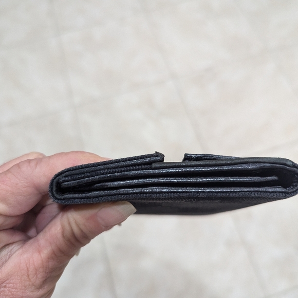 Gucci Black wallet with box - Picture 4 of 16